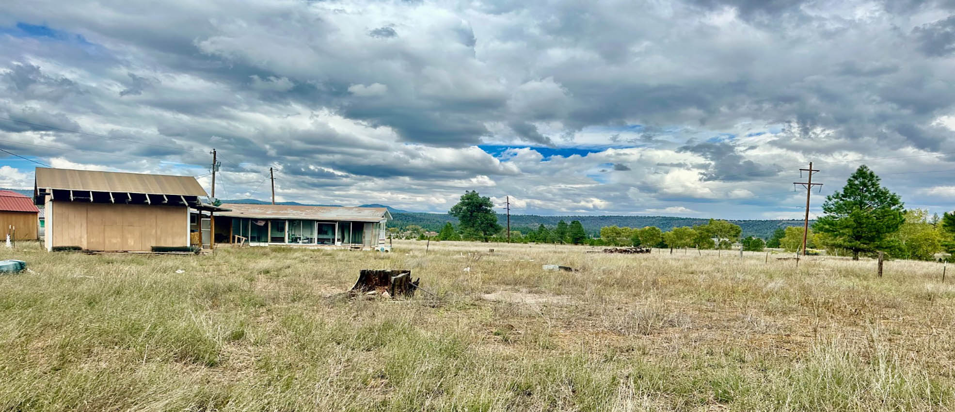 XX Hooser, Luna, NM 87824
