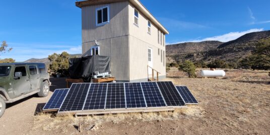 235 Sugarloaf Trail – 5+ acres with tiny home